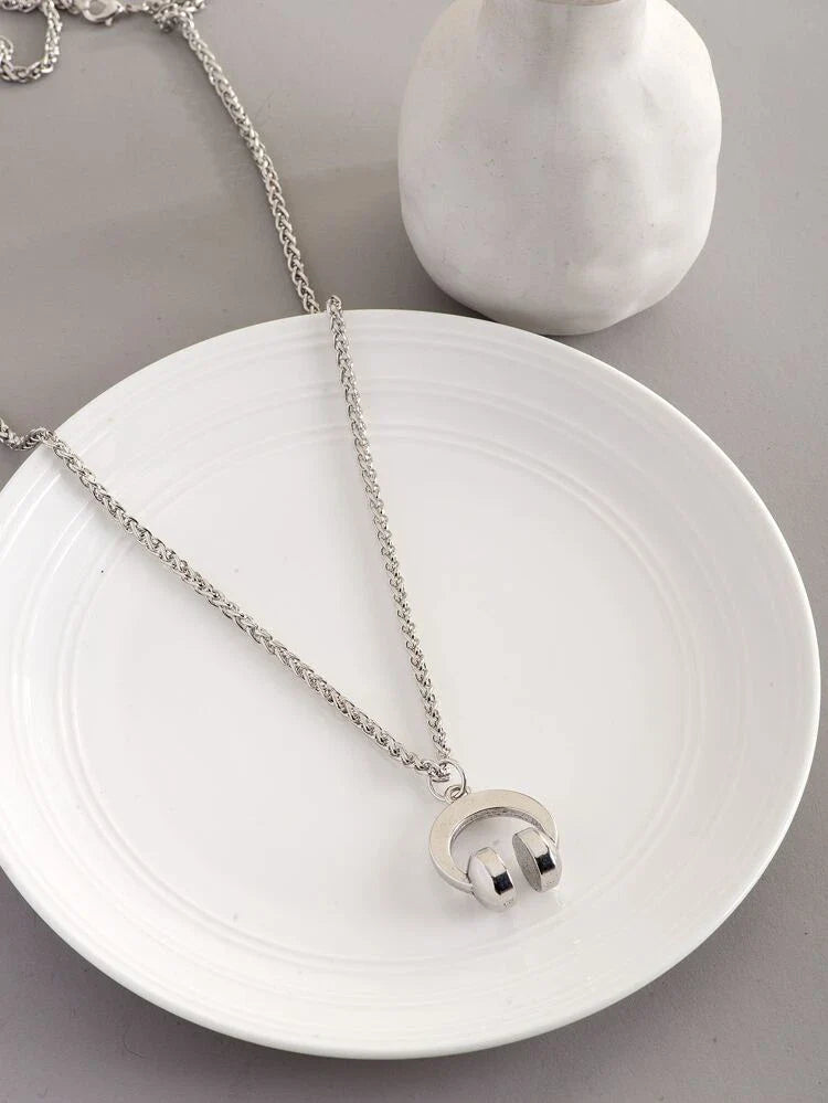 La Musique Locket Chain