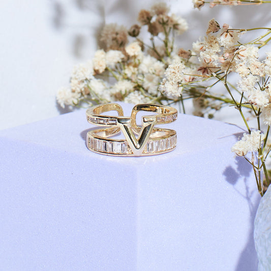 Avant-Garde Sparkle Ring Salty