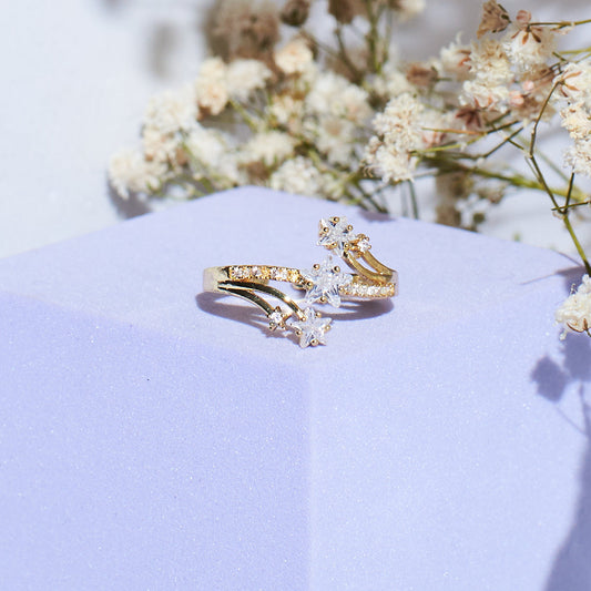 Dazzling Delight Golden Ring Salty