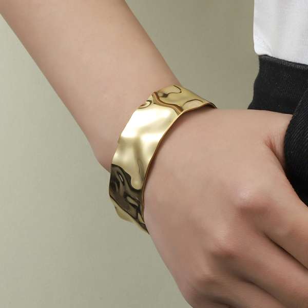 Twilight Textured Gold Cuff