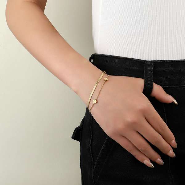 Layered Clover Gold Bracelet