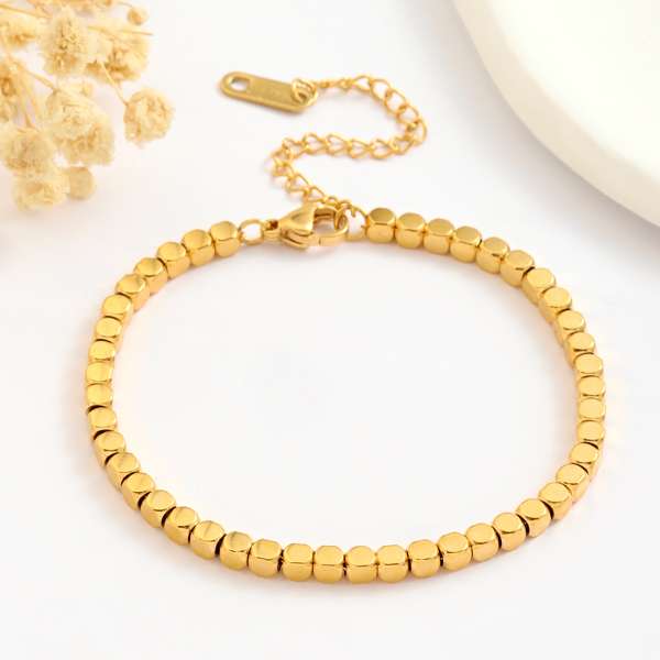 Linked Luxury Gold Bracelet