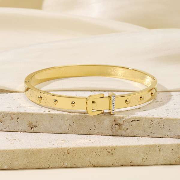 Buckle Up Gold Bracelet