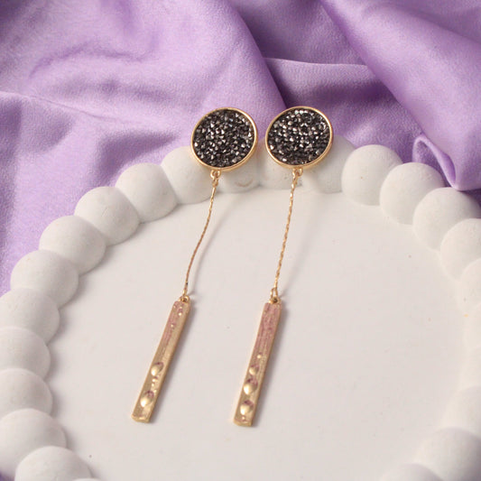 Black Golden Tassel Earrings Salty