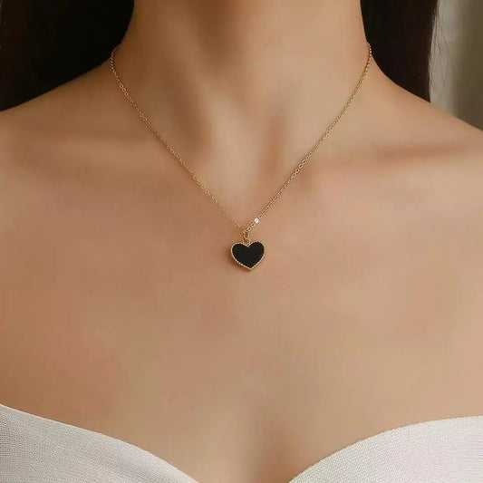 Black Heart Gold Necklace | Salty