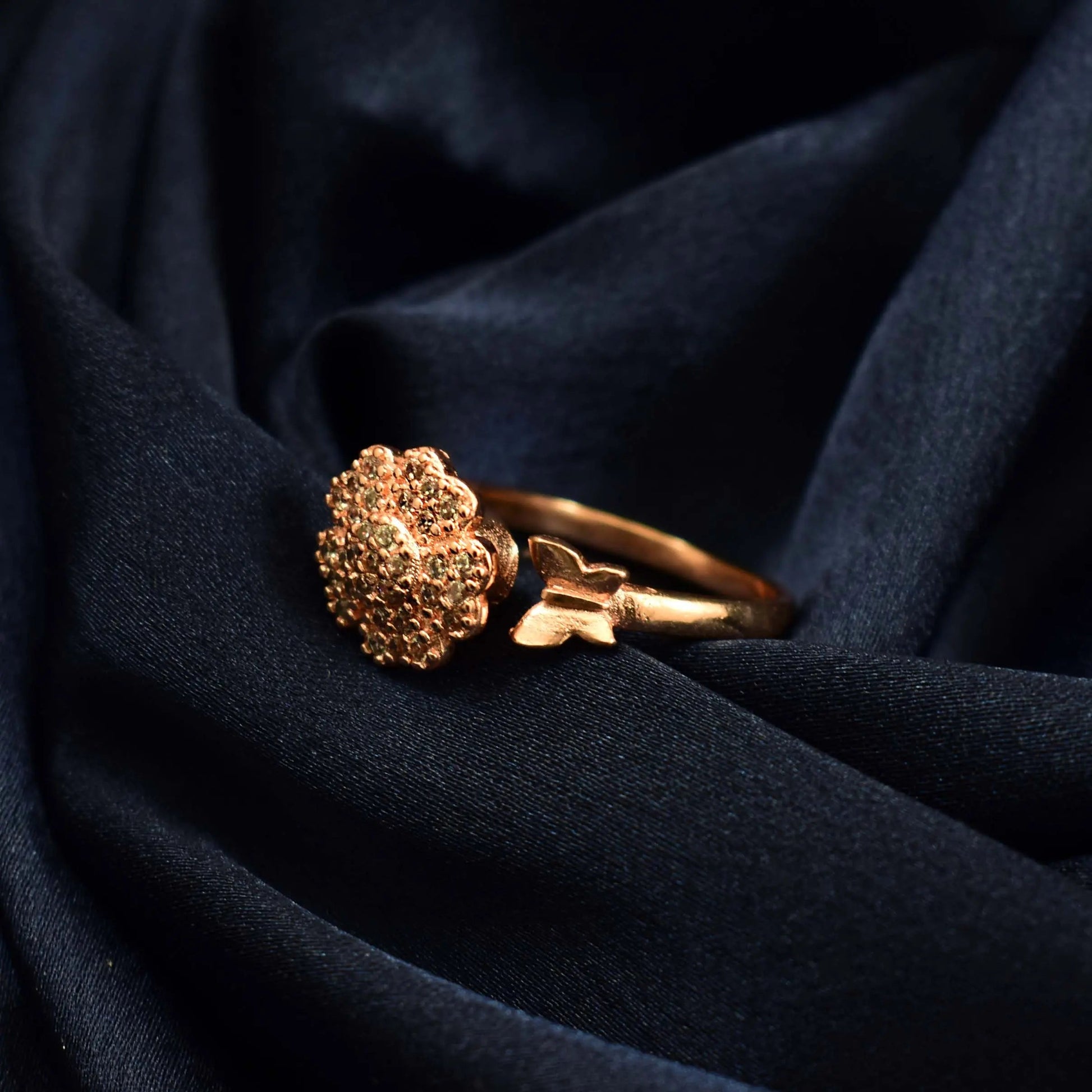 Buttercup Spinner Ring - Rose Gold