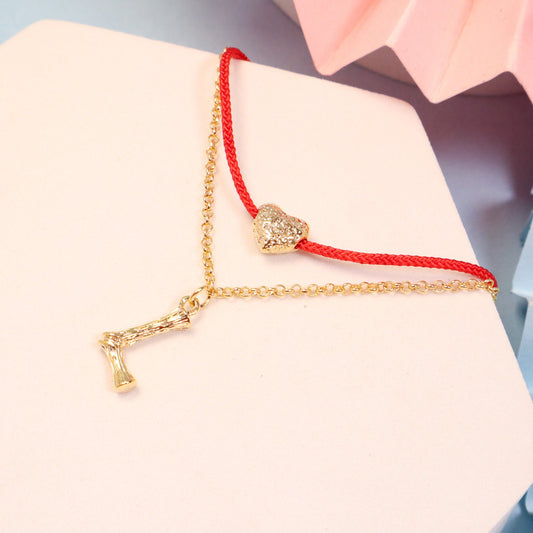 Chic Red Threat "L" bracelet
