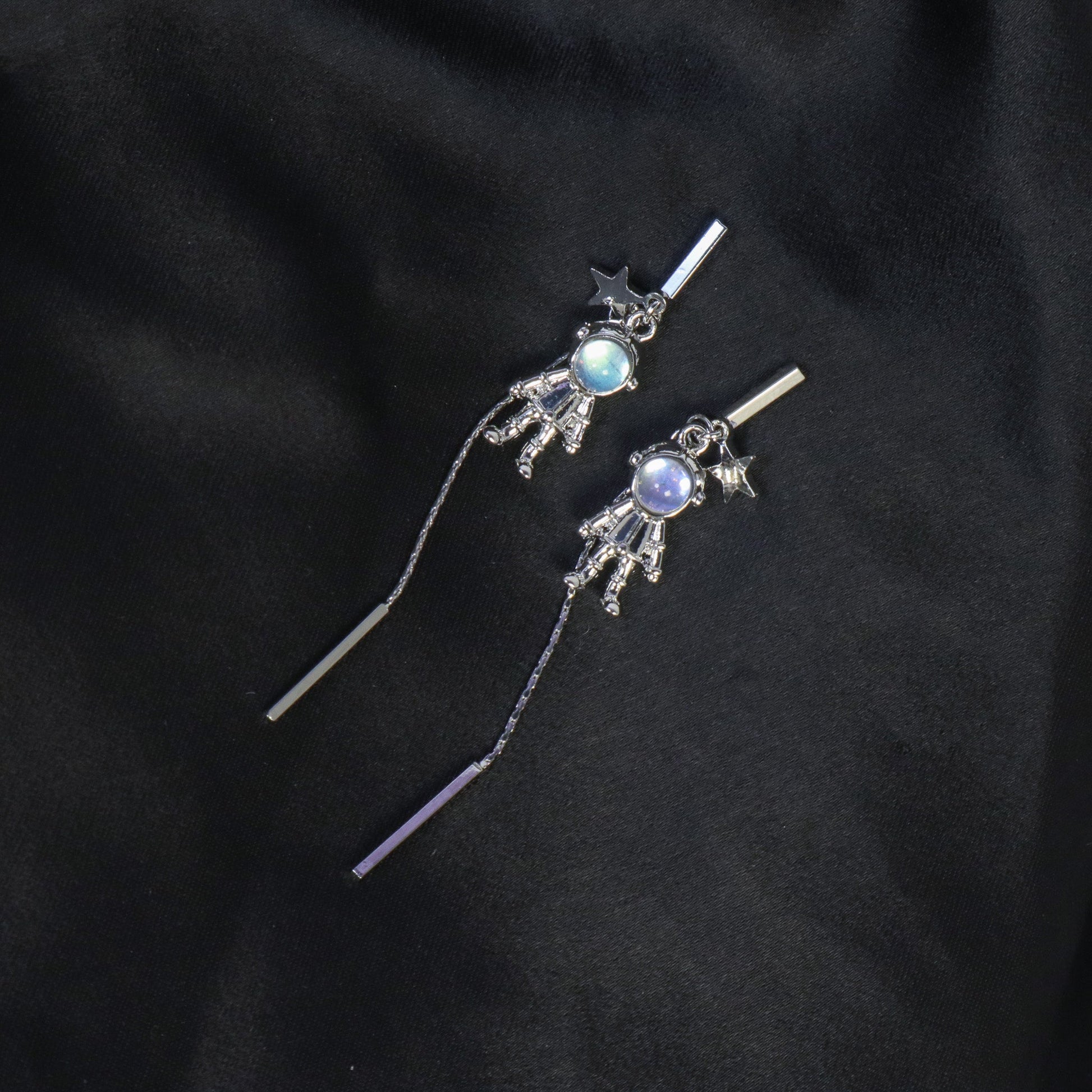 Cool Astronaut Earrings