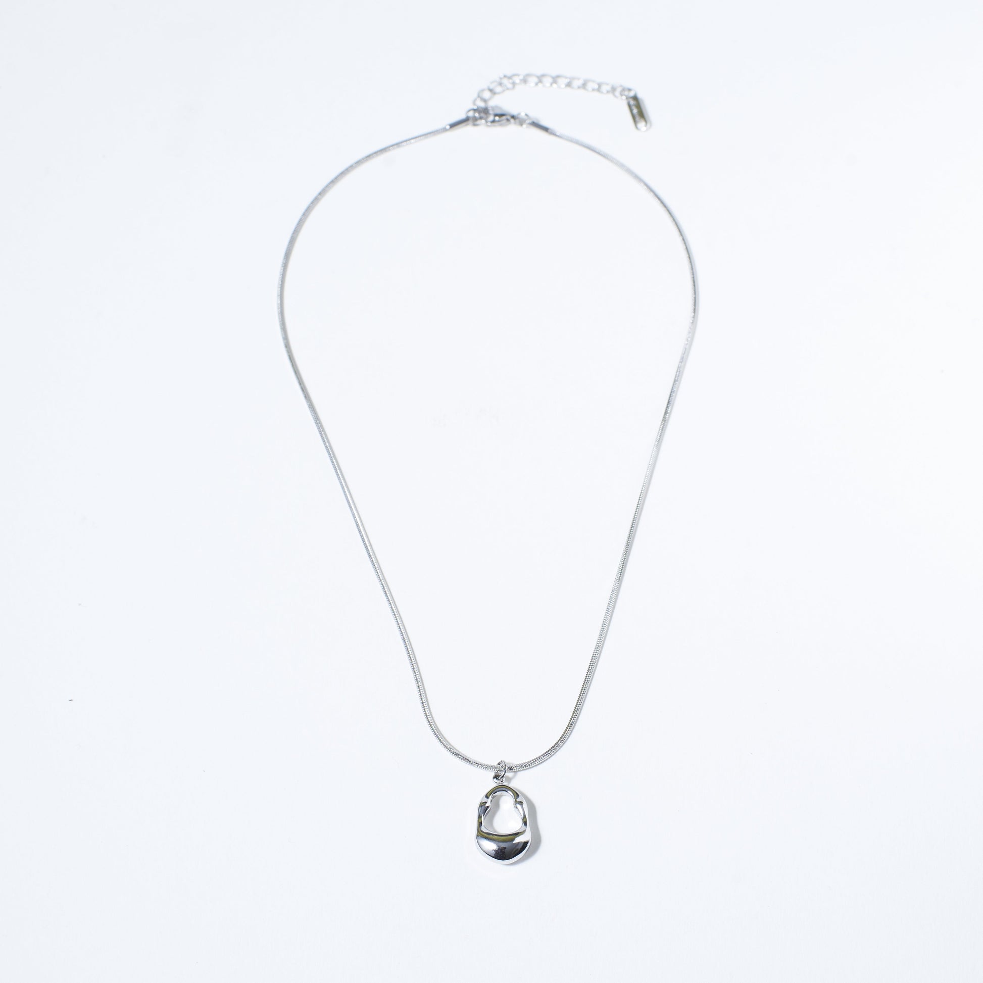 Curio Cascade Silver Chain Salty