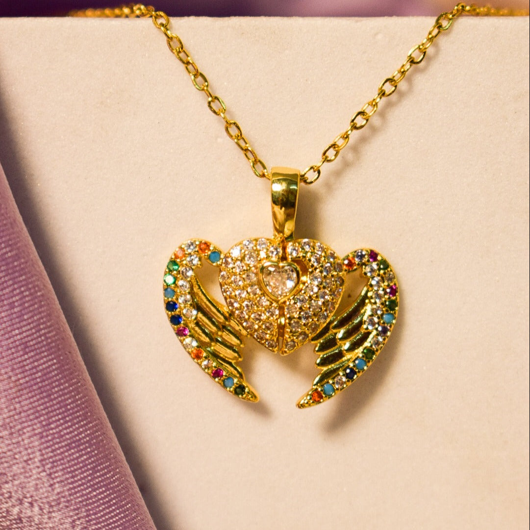 Gilded Winged Splendor Necklace Salty