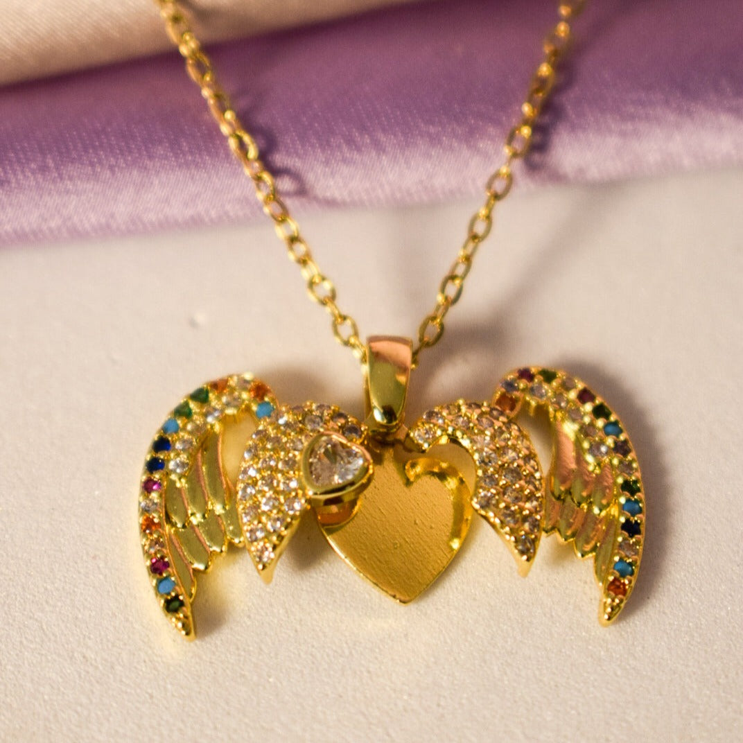 Gilded Winged Splendor Necklace Salty