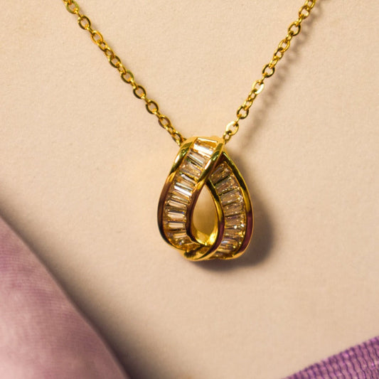 Effortless Glamour Golden Strand Necklace Salty