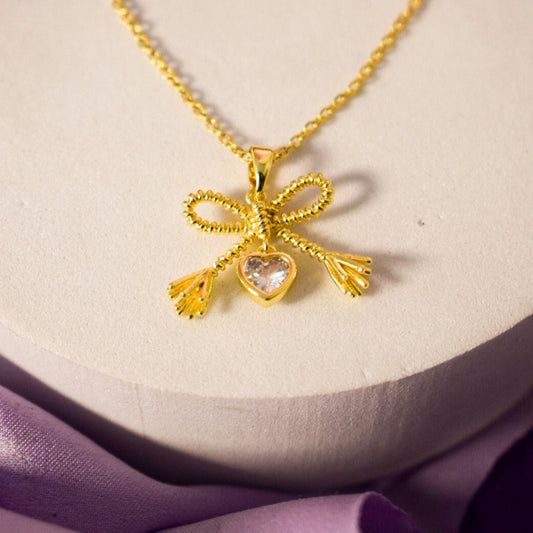 Diamond Bow Golden Necklace Salty