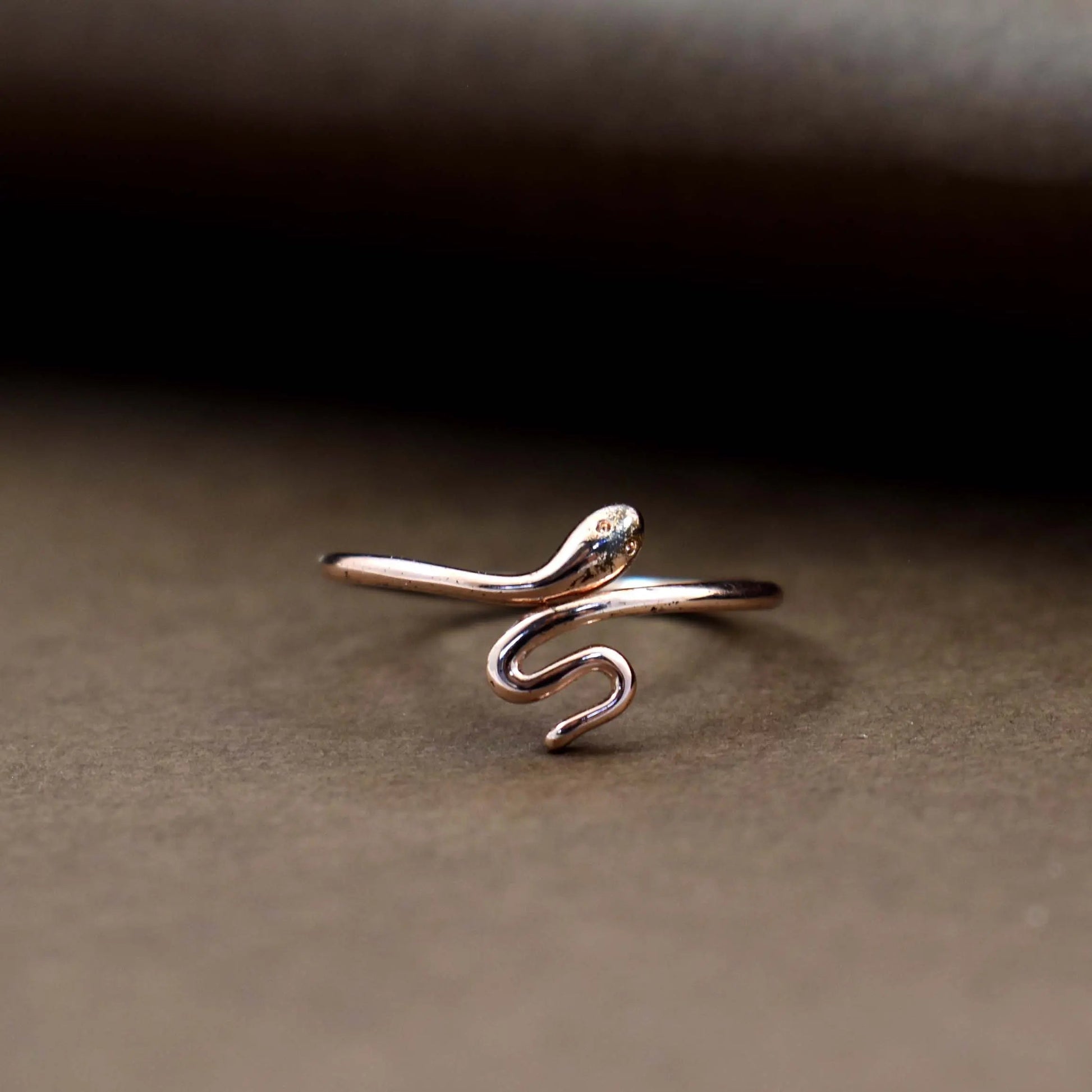 Slithering snake rose-gold ring