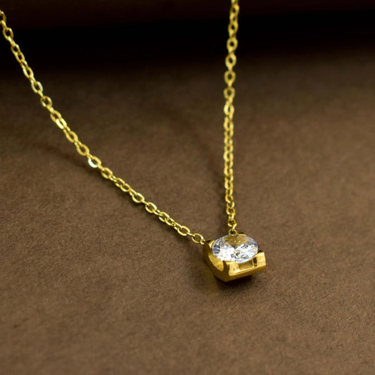 Snuggled crystal gold anti-tarnish necklace