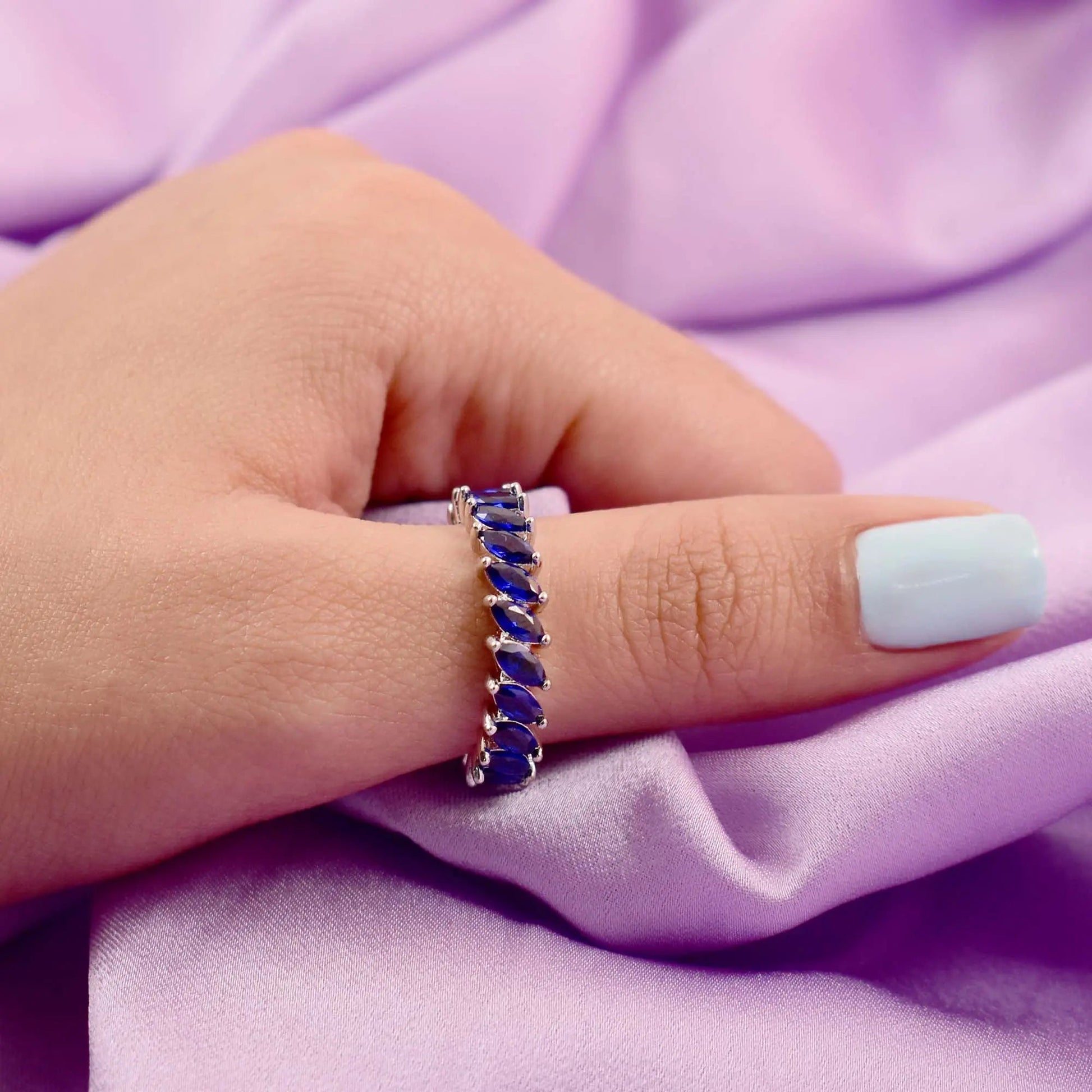 Navy leaf silver tennis ring