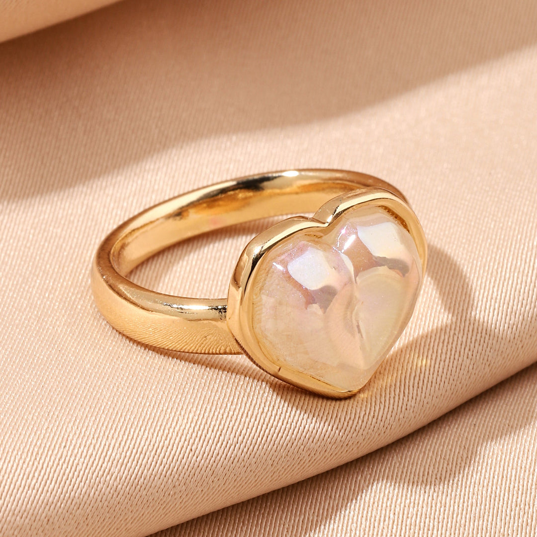 Dainty Heart Gold Ring | Salty