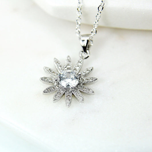 Daisy Flower Crystal Necklace - Silver
