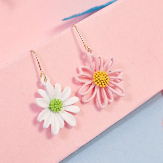 Daisy Pink & White Flower Earrings