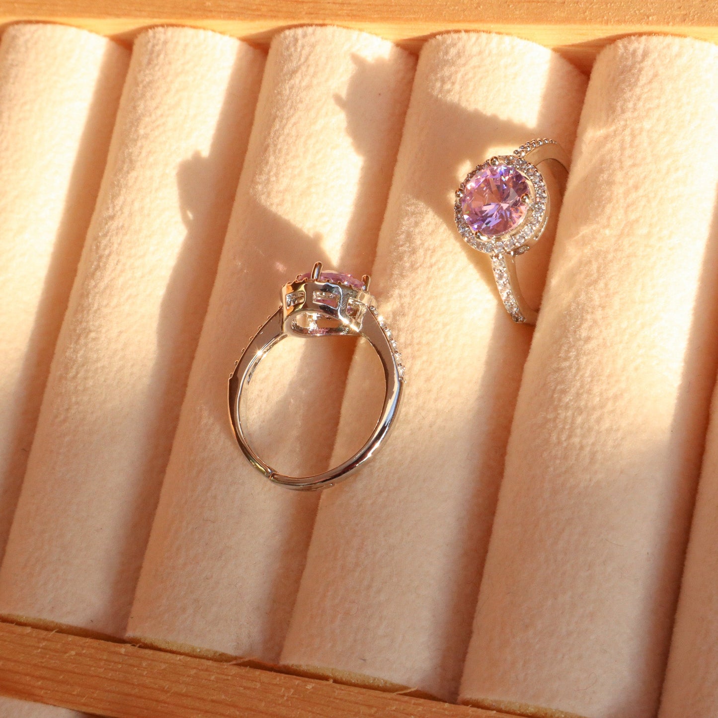 Daphne Love Ring