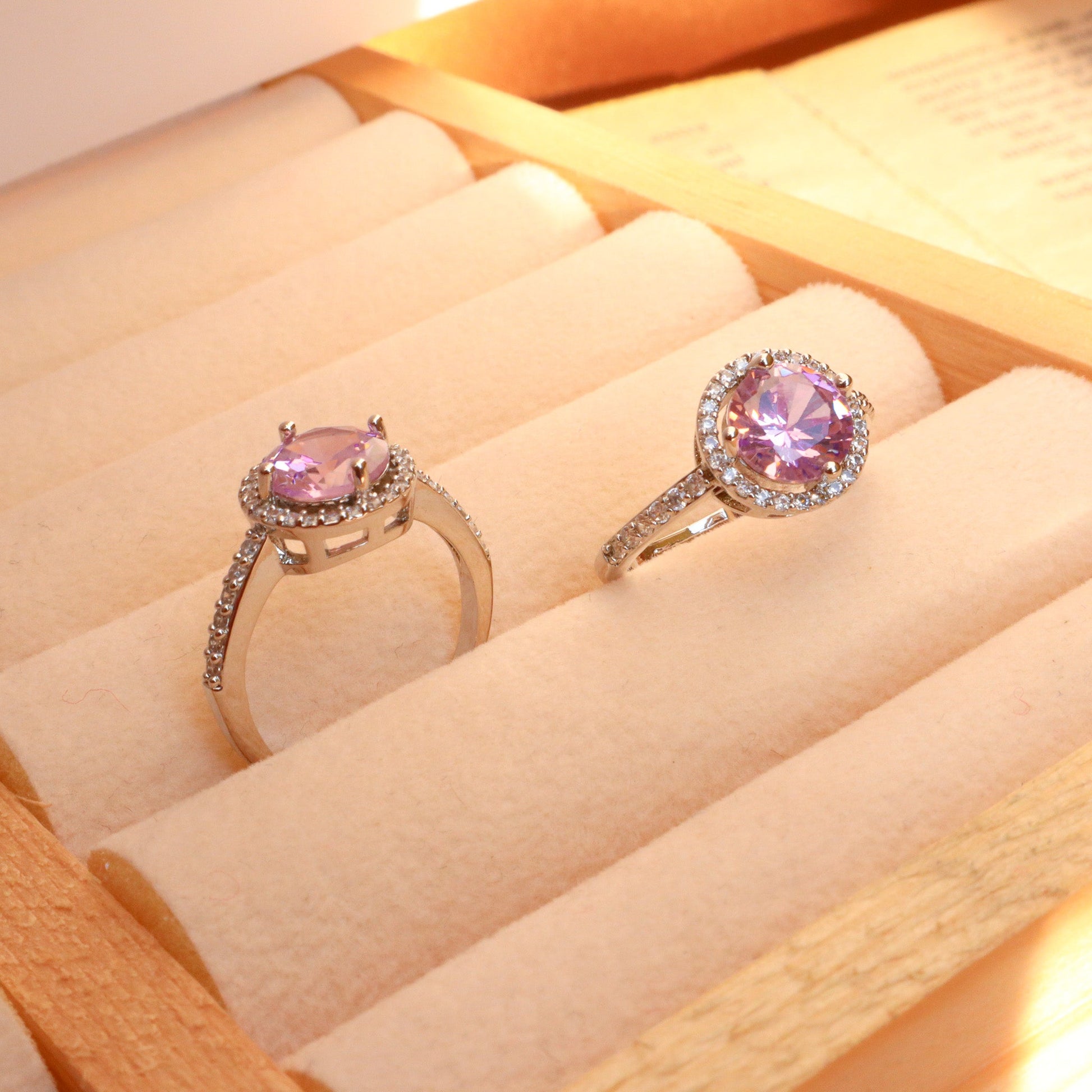 Daphne Love Ring