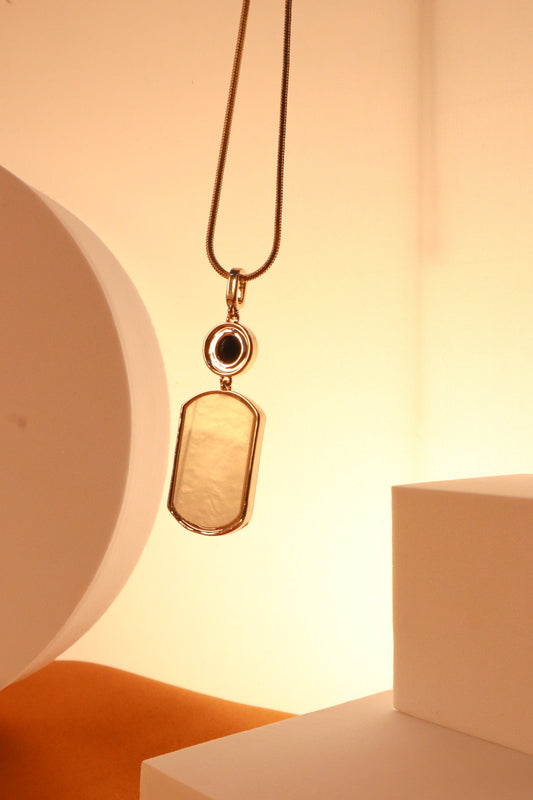 Double Sided Frame Rectangle Necklace