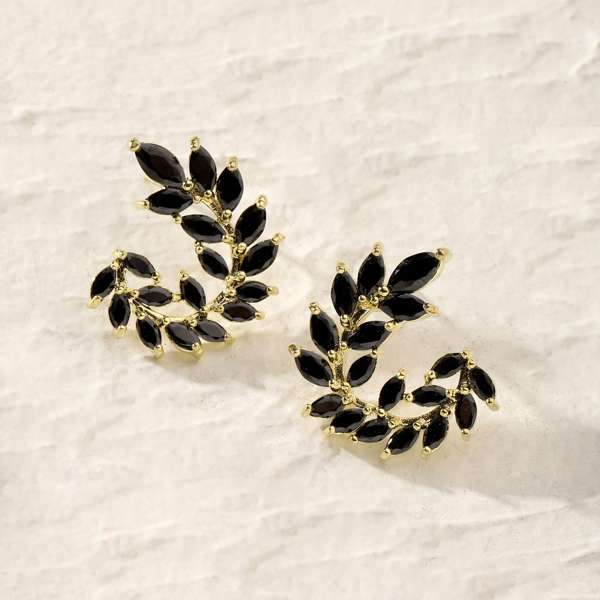 Caelia Black Gold Earring