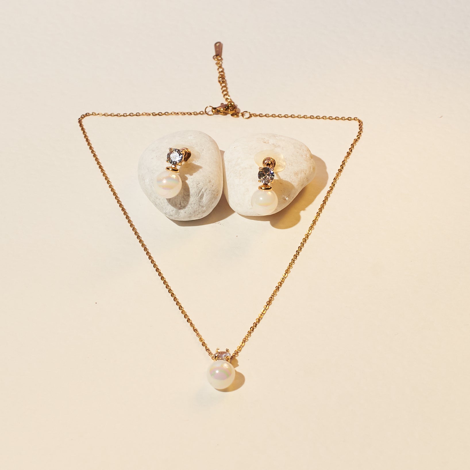 Elegant White Akoya Pearl Jewelry Set Salty