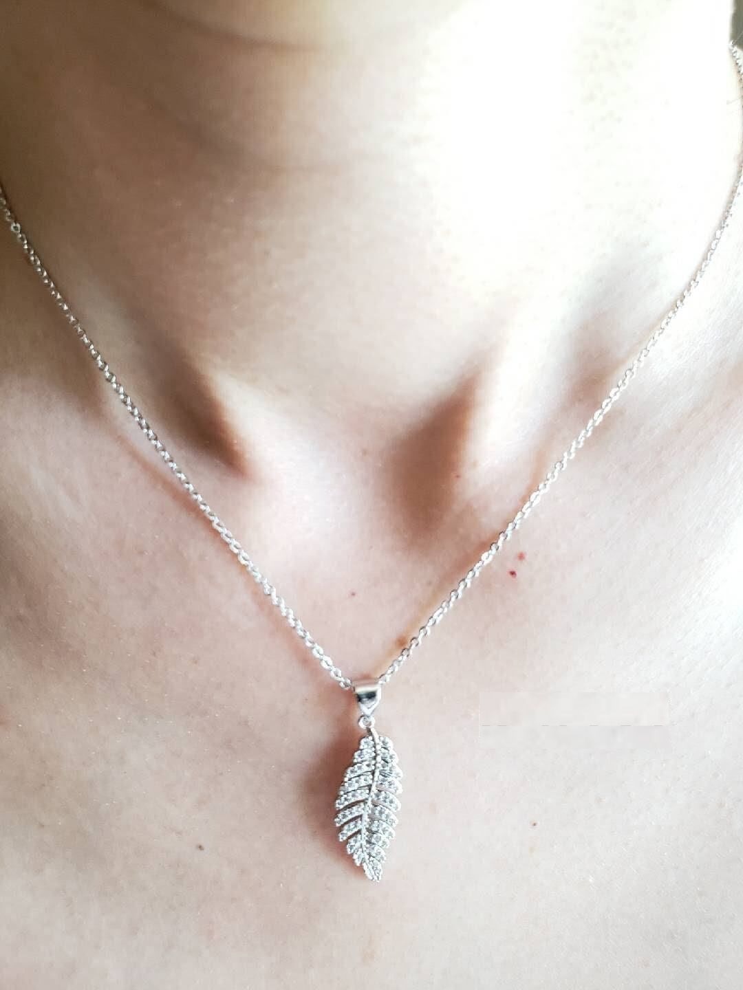 Embellished Crystal Leaf Necklace Silver