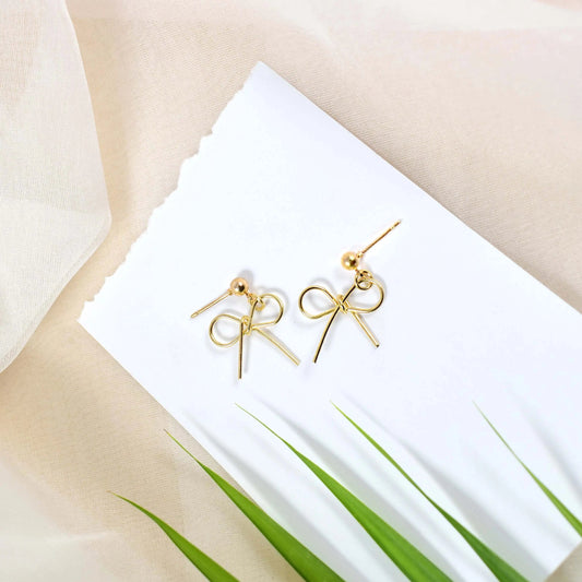 Fashion Bow Stylish Minimal Gold Stud Earrings