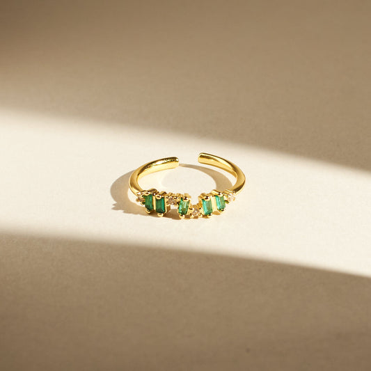 Glamorous Green Ring Salty