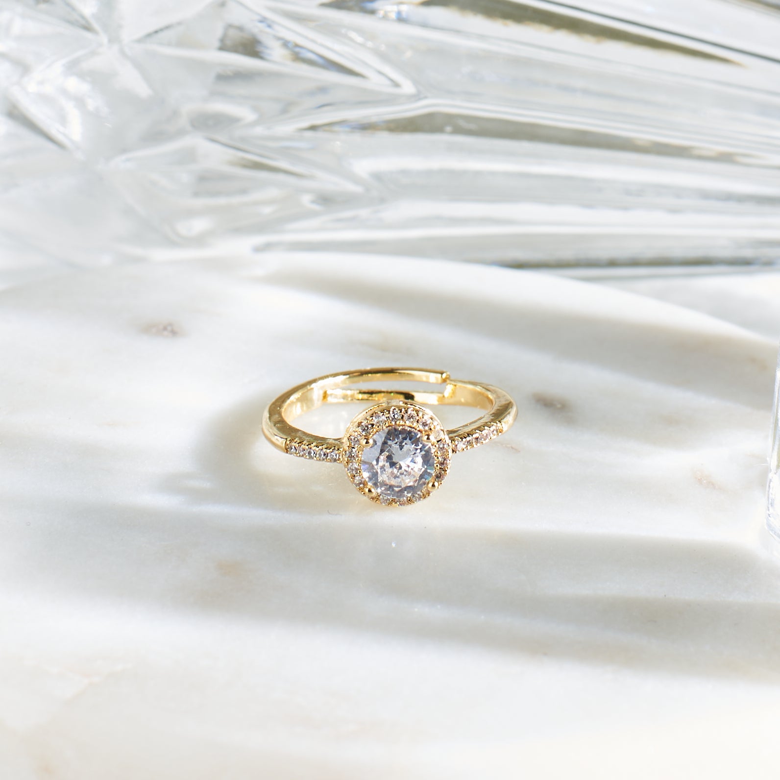 Gleaming Heirloom Ring Salty