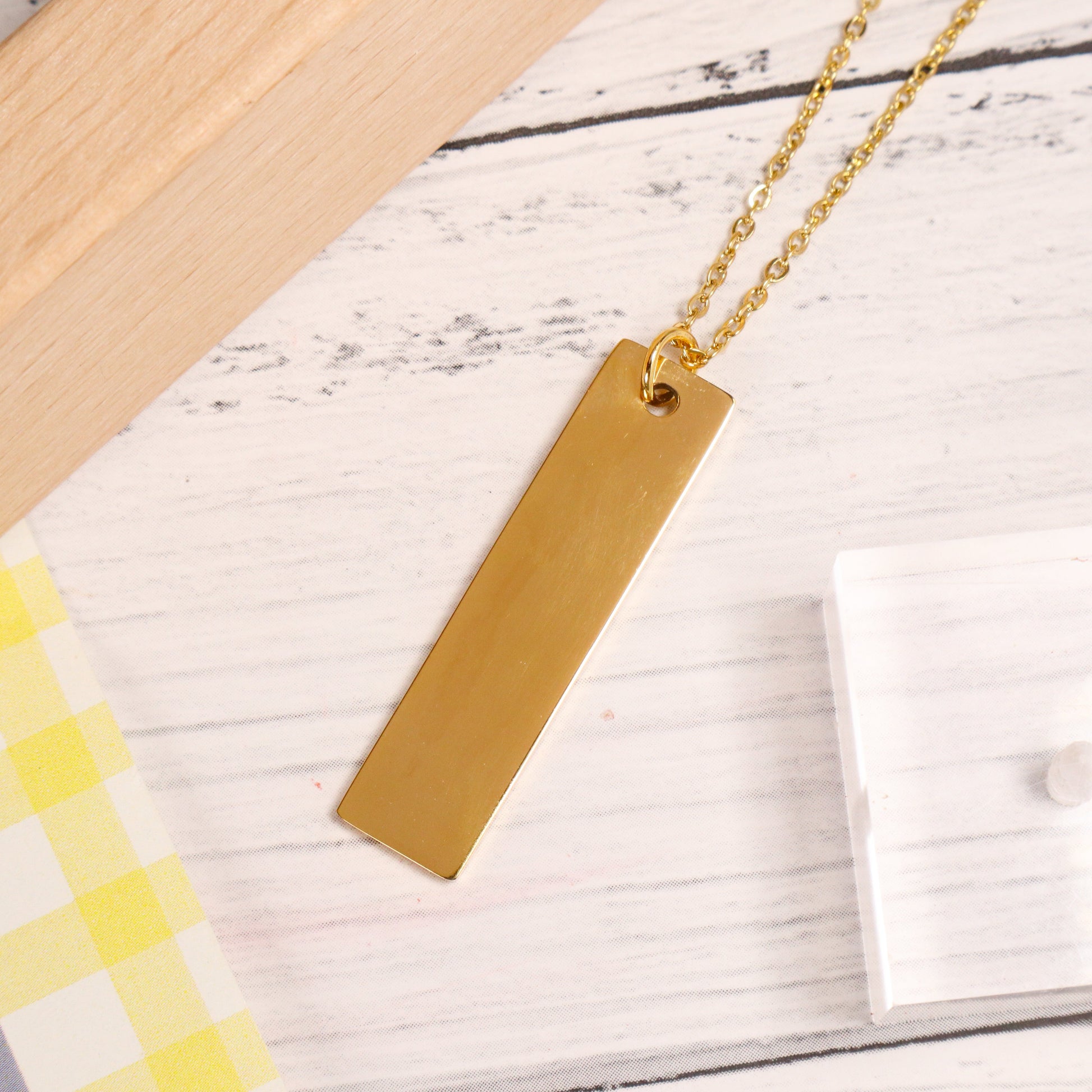 Golden Elegance Necklace Salty