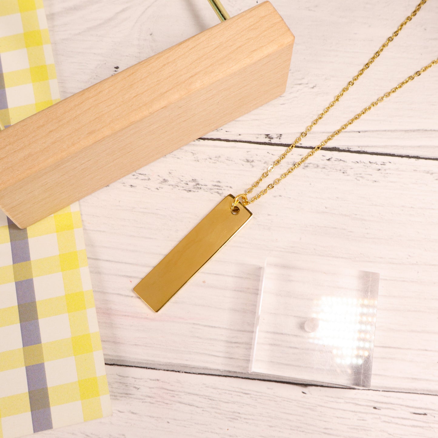 Golden Elegance Necklace Salty