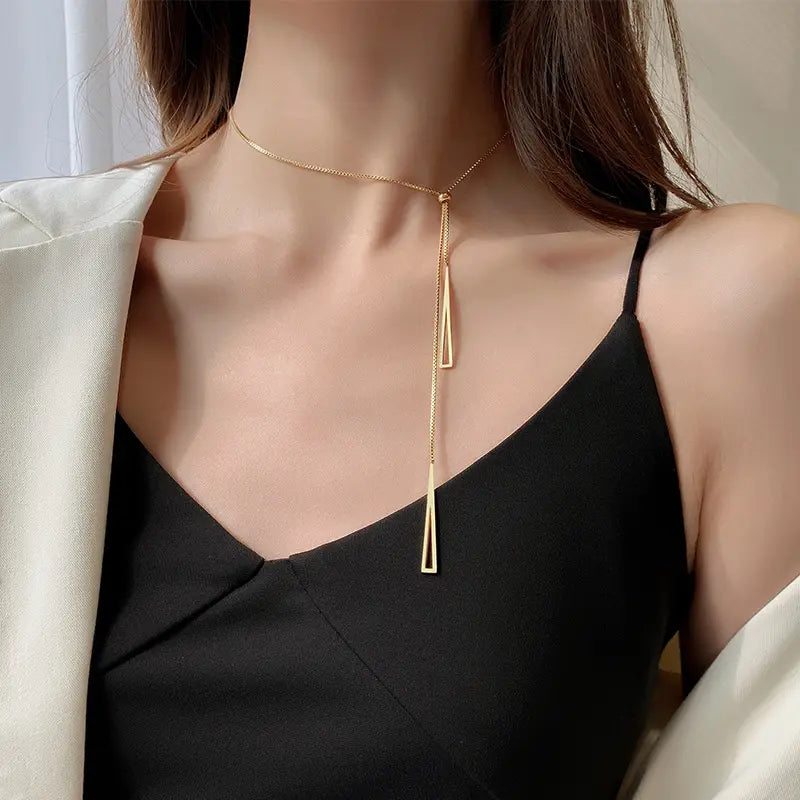 Golden Lasson Necklace Salty