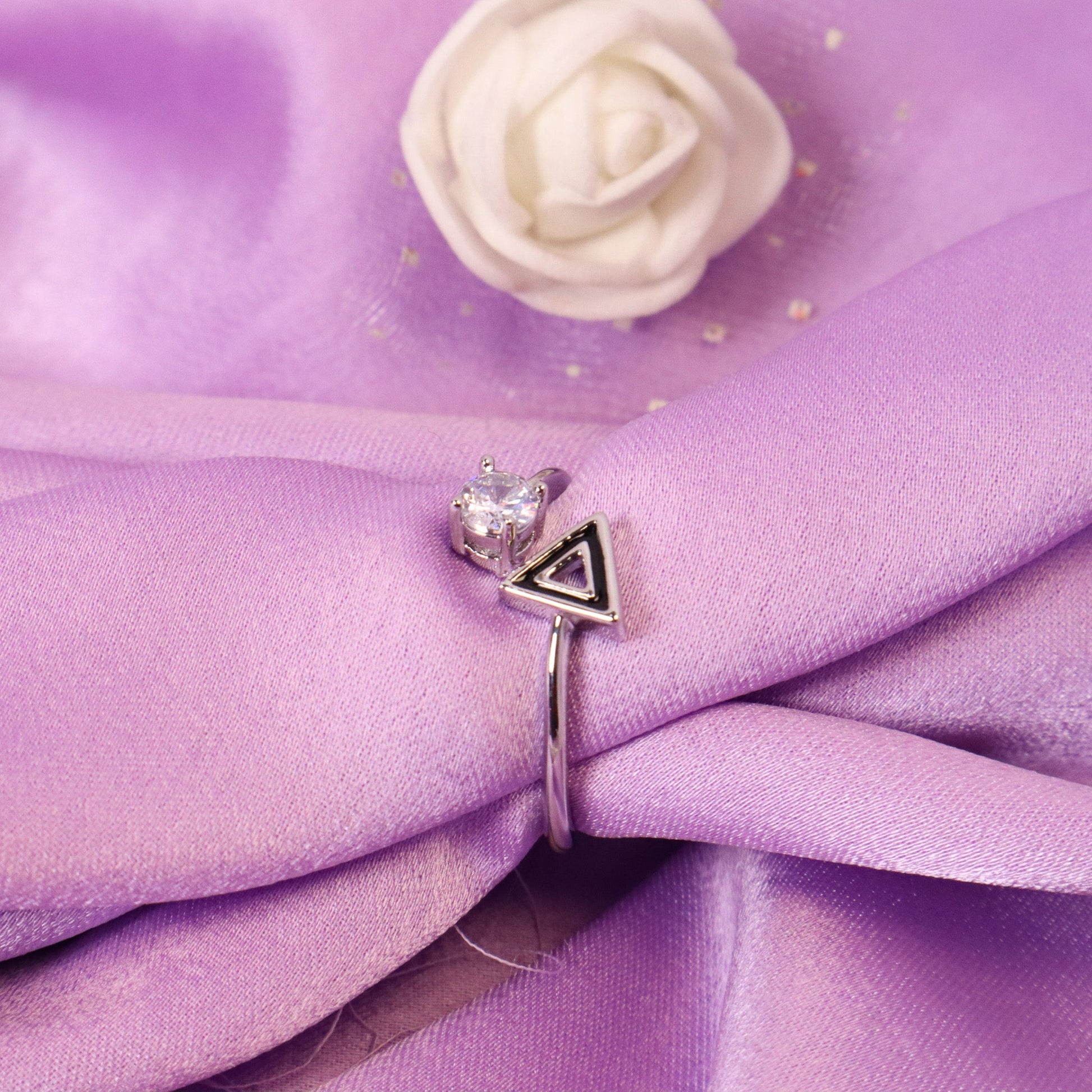 Hallow Tri Silver Ring