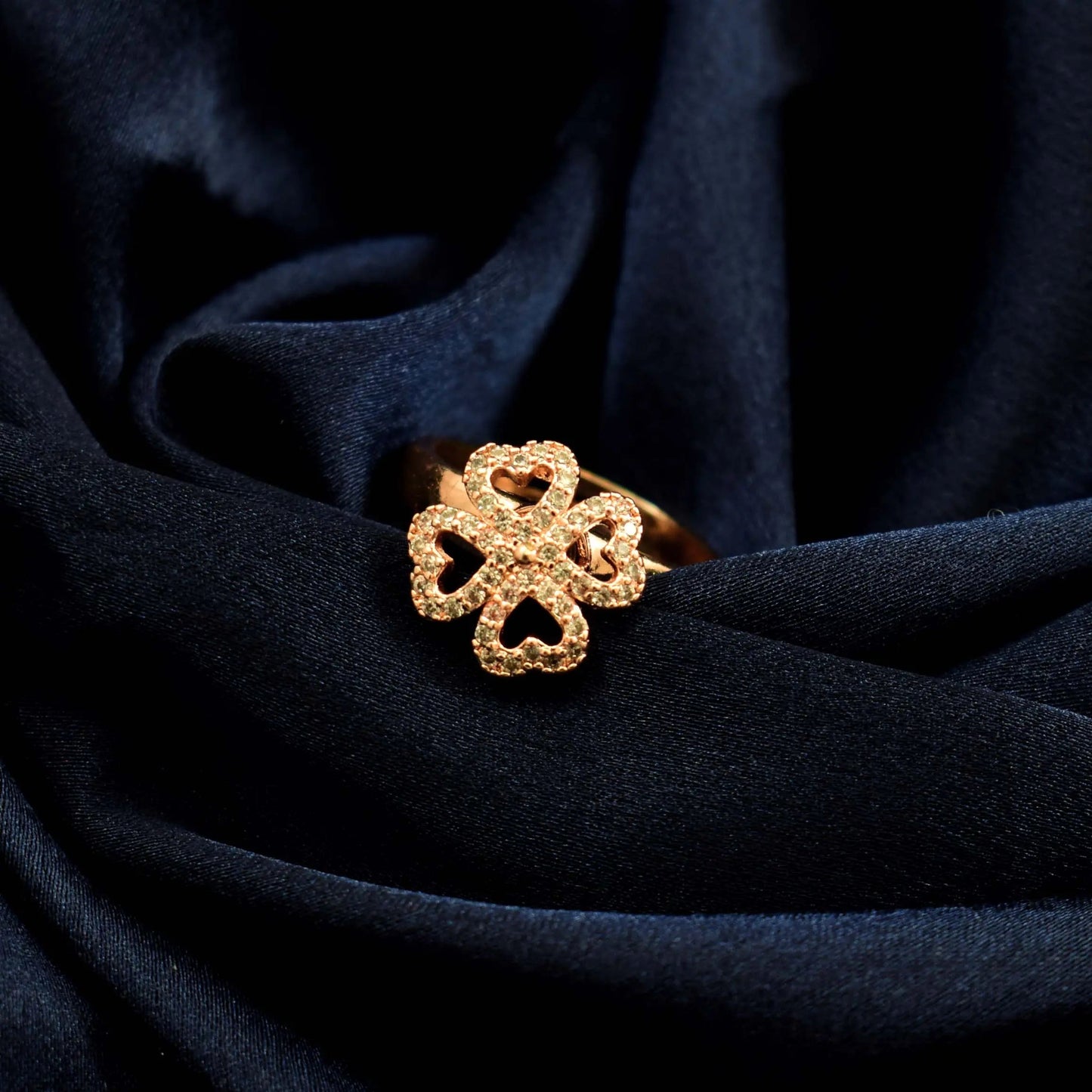 Hyacinth Spinner Ring - Rose Gold
