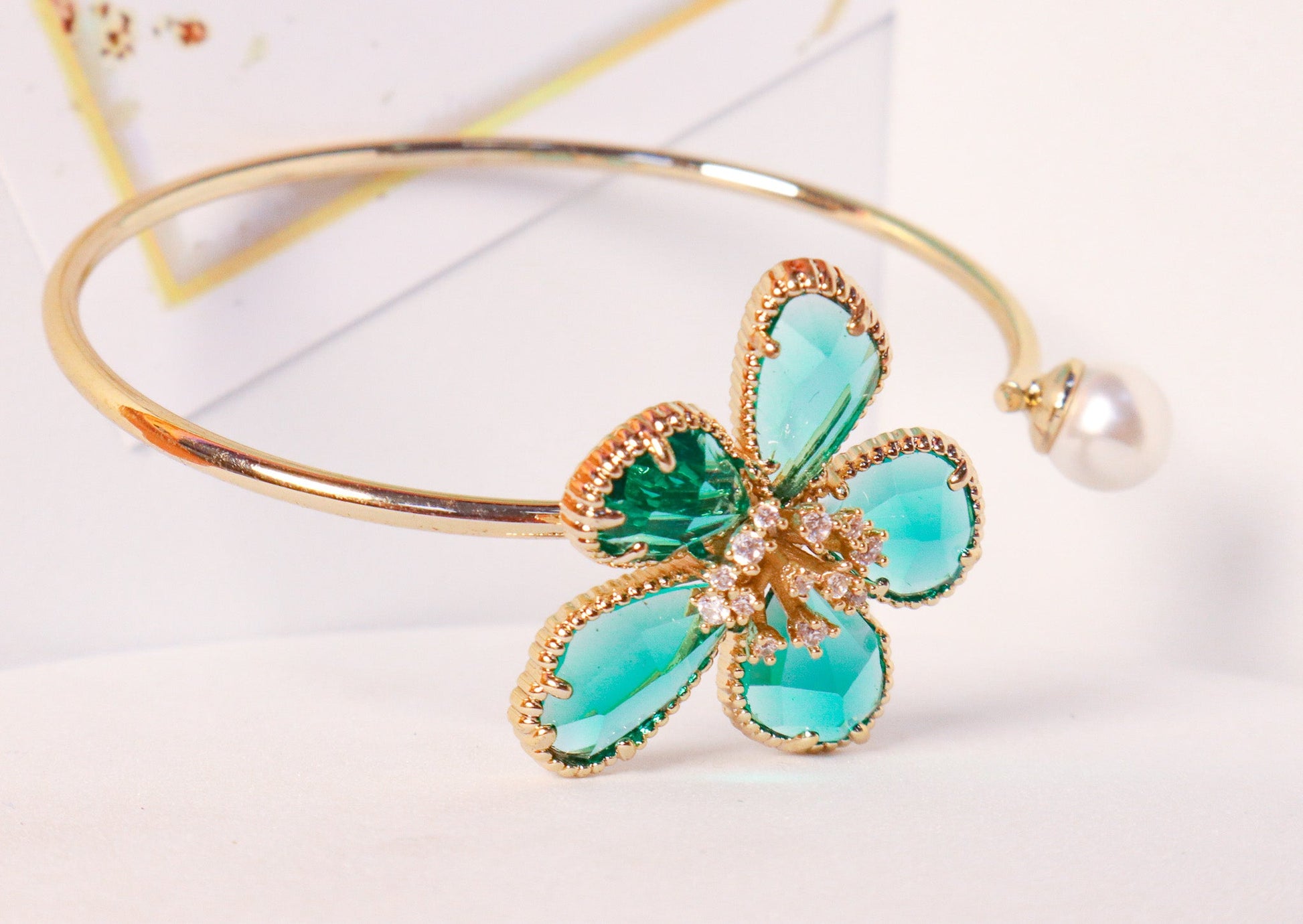 Blue Orchids Pearl Bracelet