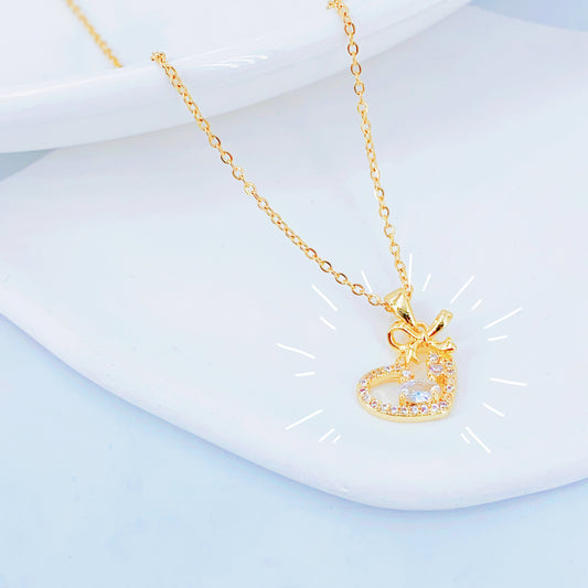 Regal Heart Golden  Necklace Salty