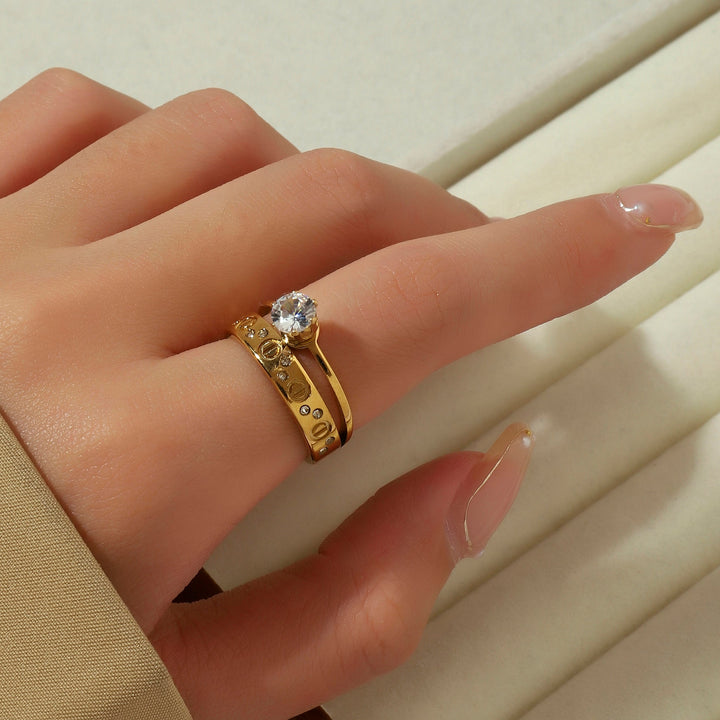 Aphelion Allure Gold Ring