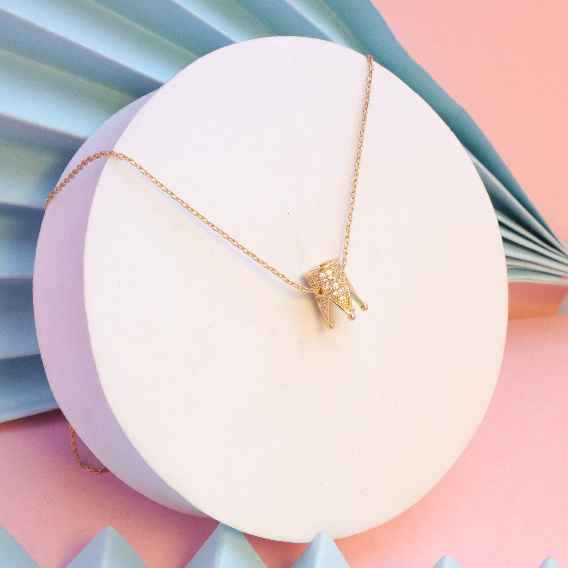 Inlaid Crown Necklace - Gold