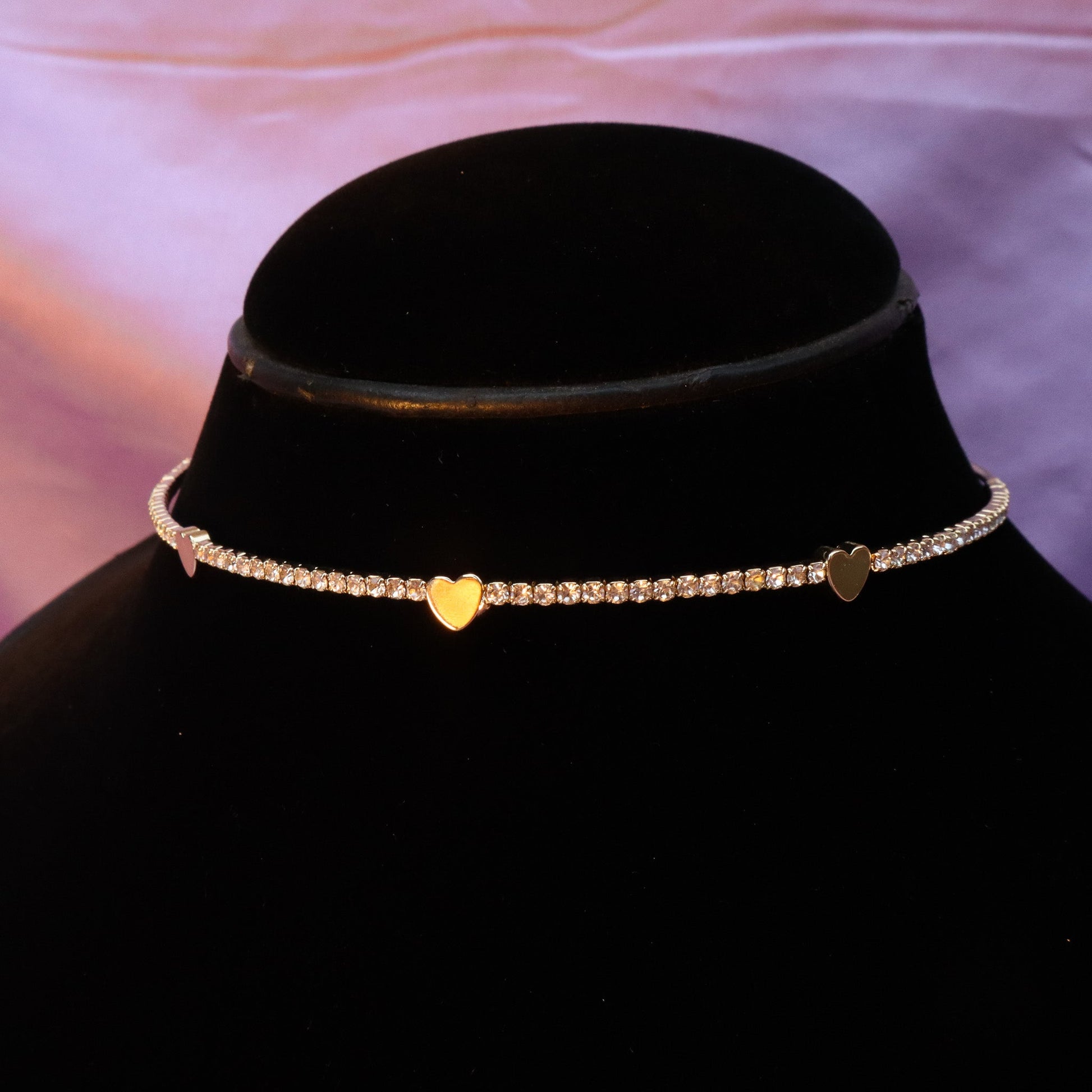 Kate'S Gold Hearts Choker