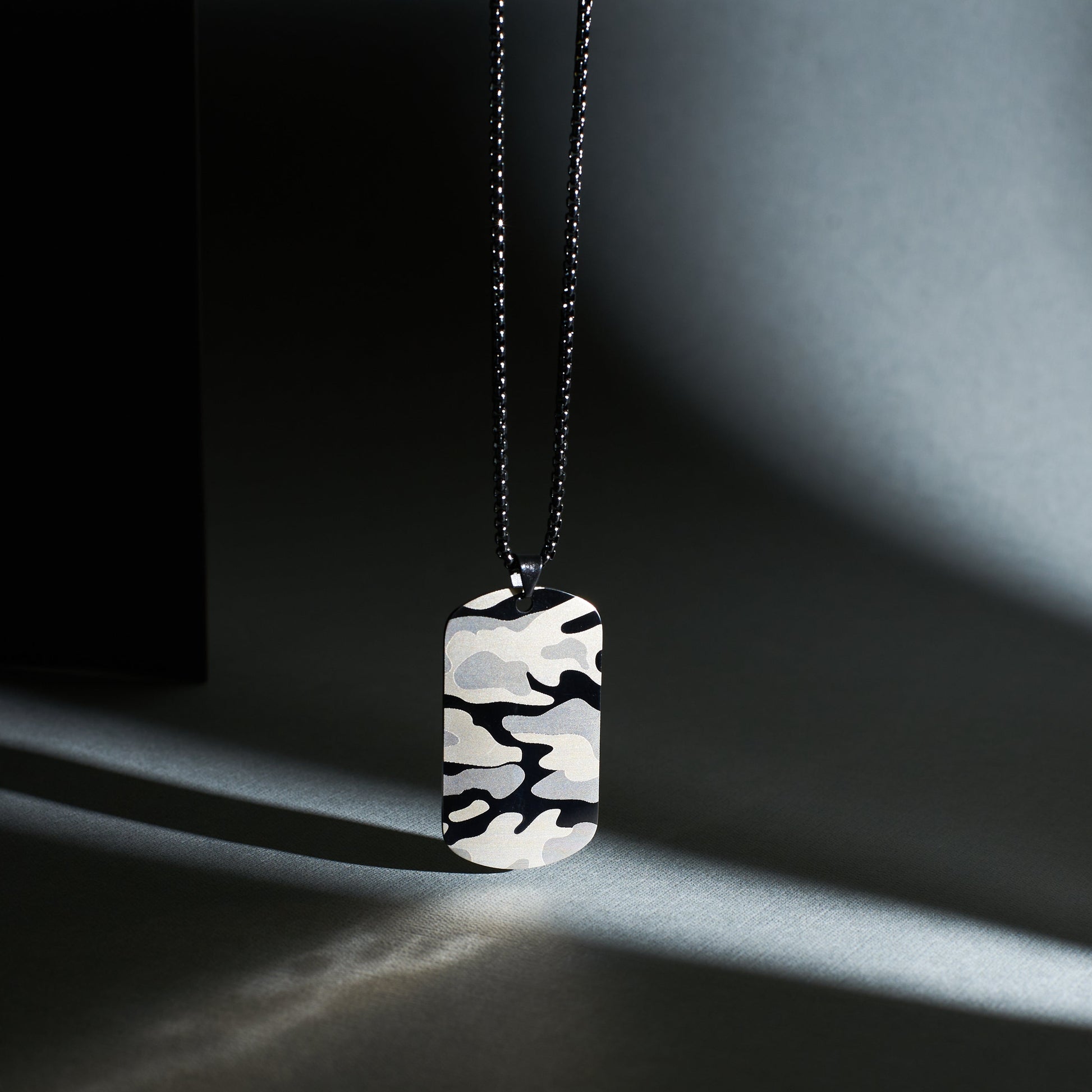 Lone Wolf  Dog-Tag Chain Salty Alpha