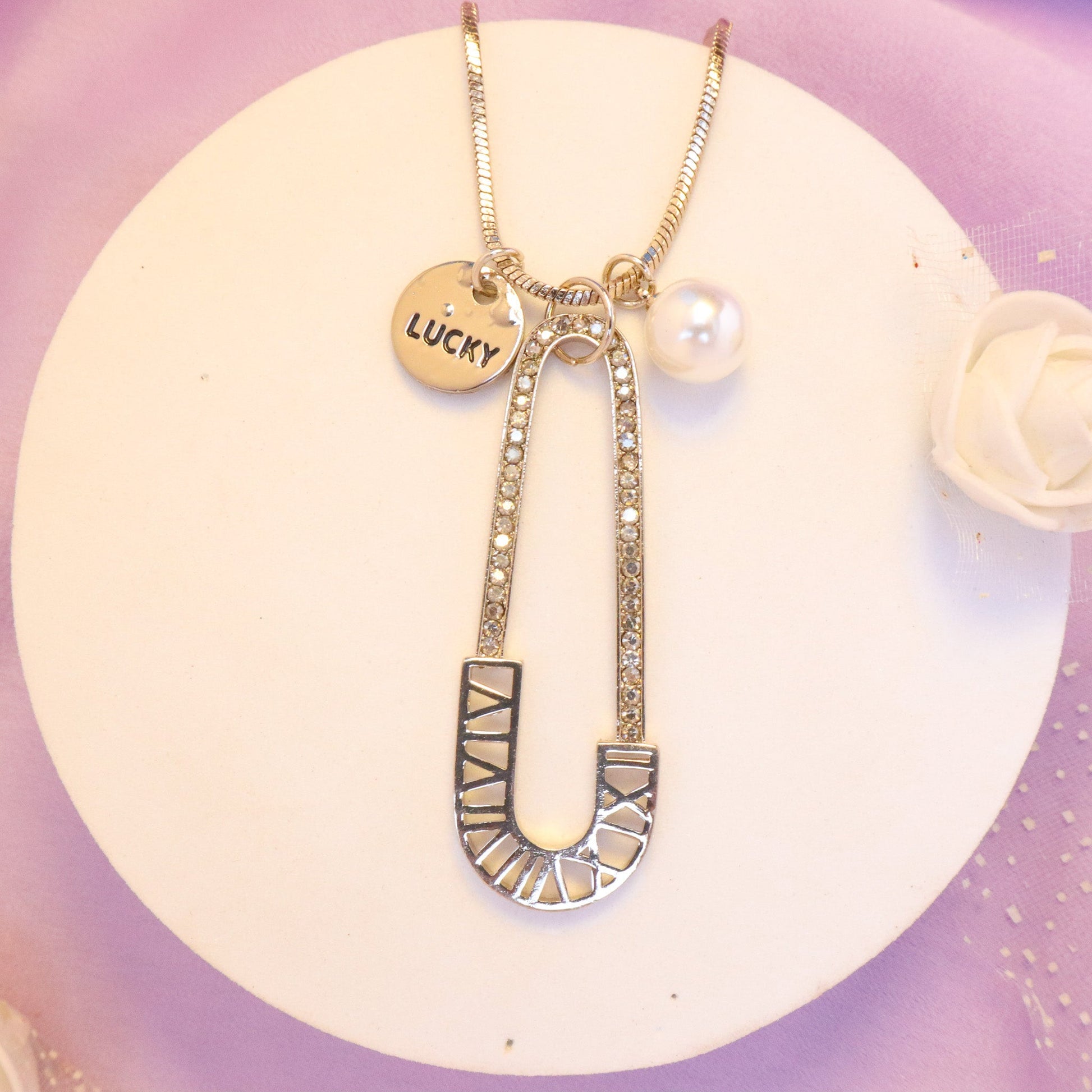 Lucky Safety Pin Necklace - Gold