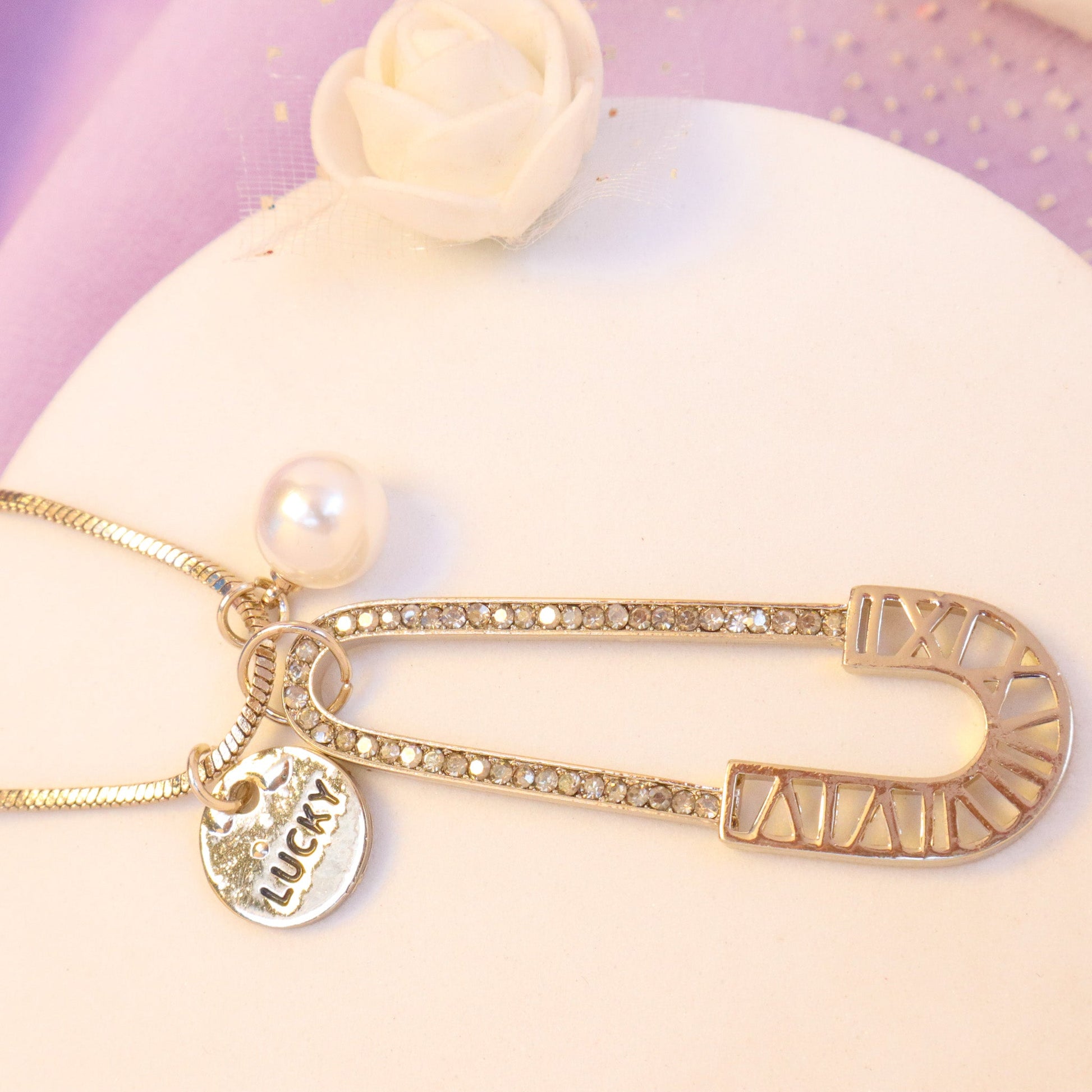 Lucky Safety Pin Necklace - Gold