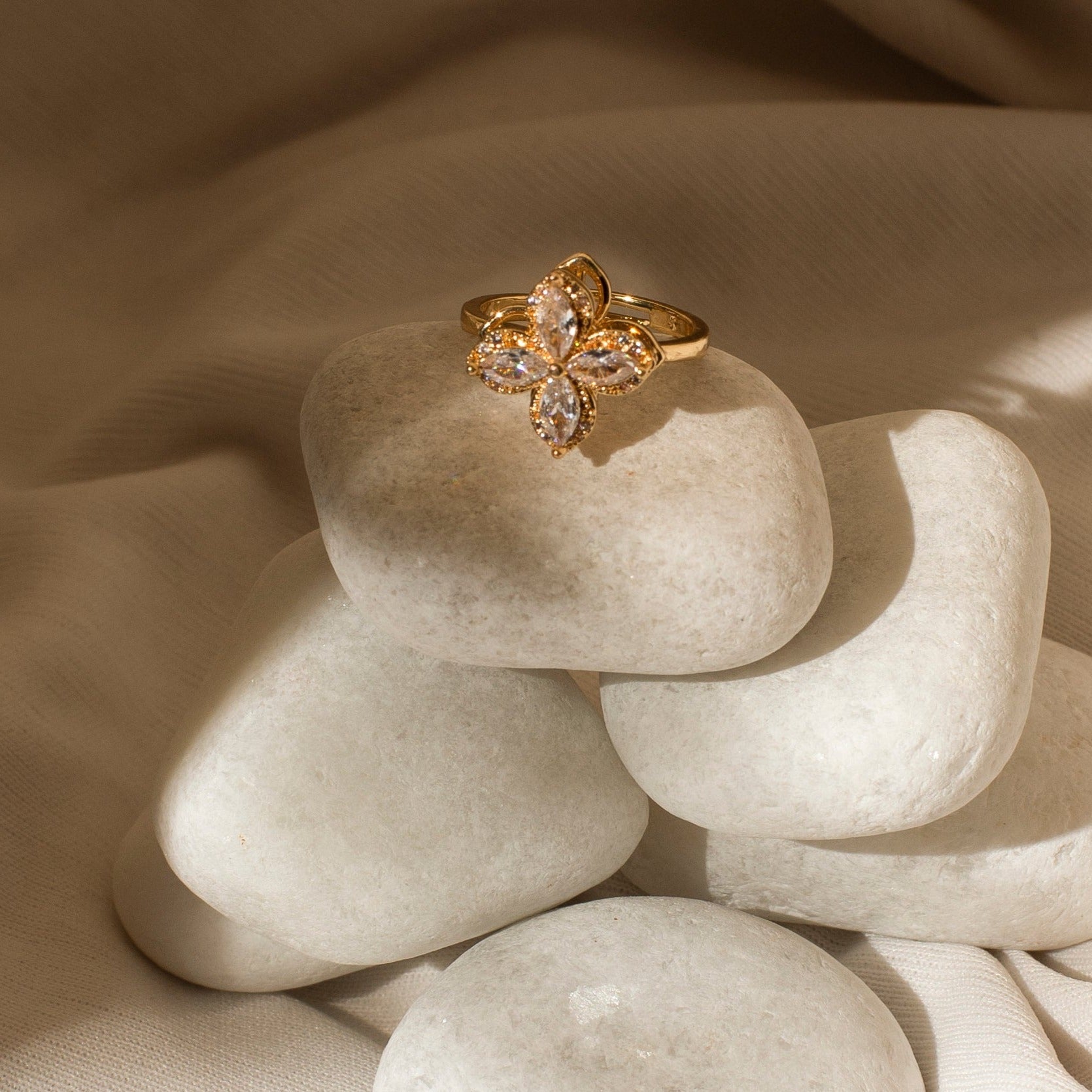 Mapple Spinner Ring - Gold Salty