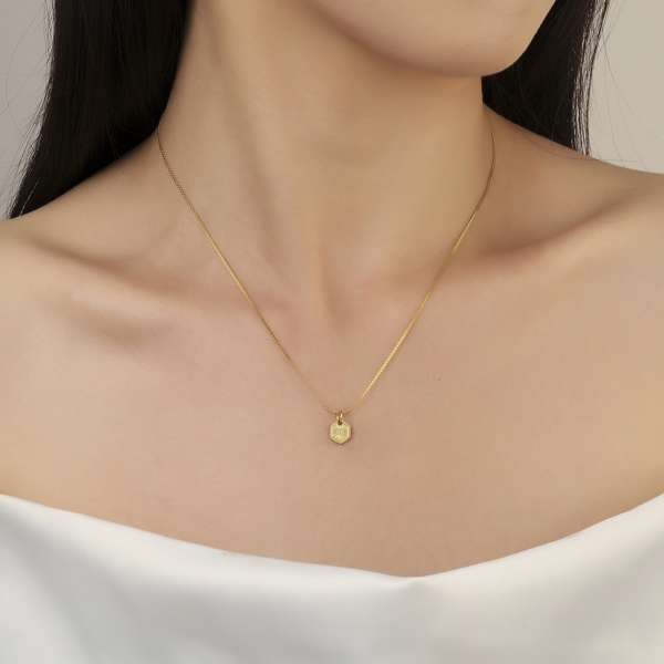 Ray Penta Gold Necklace