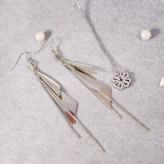 Picture Perfect silver Earrings and Necklace set