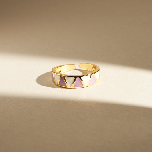 Poppy's Passion Ring Salty
