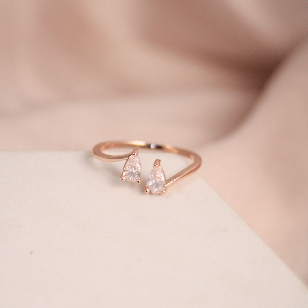 Pretty Lady Diamond Band